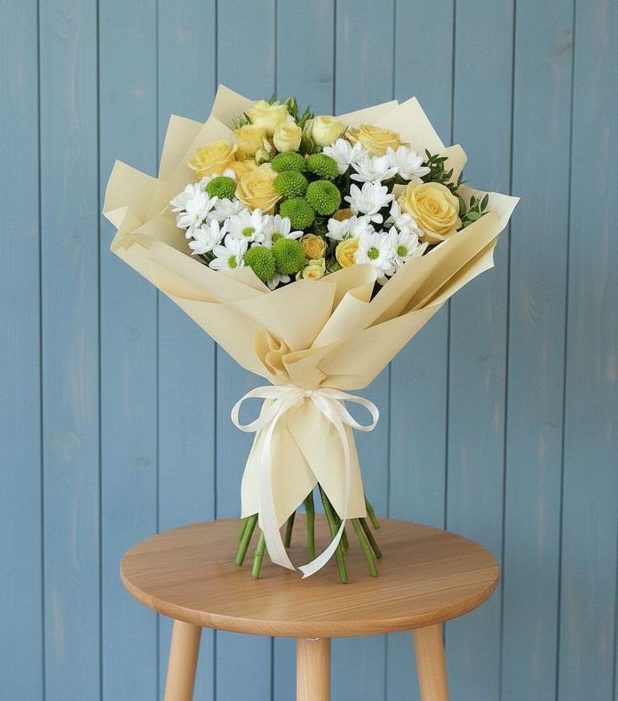 Букет цветов из: Хризантемы и Розы в Савельево