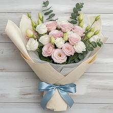 Букет цветов из:  Лизиантусы #REPLACE_PRED# Савельево