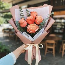 Букет цветов из:  Розы в Савельево