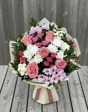 Букет цветов из:  Альстромерии, Гвоздики, Розы и Хризантемы в Савельево