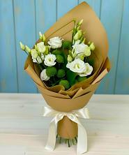 Букет цветов из:  Хризантемы и Лизиантусы в Савельево