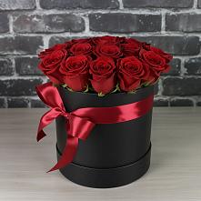 Цветочная композиция из Розы в шляпной коробке #REPLACE_PRED# Савельево
