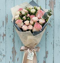 Букет цветов из:  Розы в Савельево