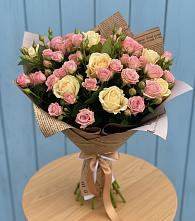 Букет цветов из:  Розы в Савельево