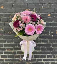 Букет цветов из:  Герберы и Хризантемы в Савельево