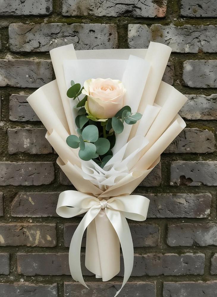 Букет цветов из: Розы в Савельево