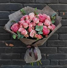 Букет цветов из:  Розы в Савельево